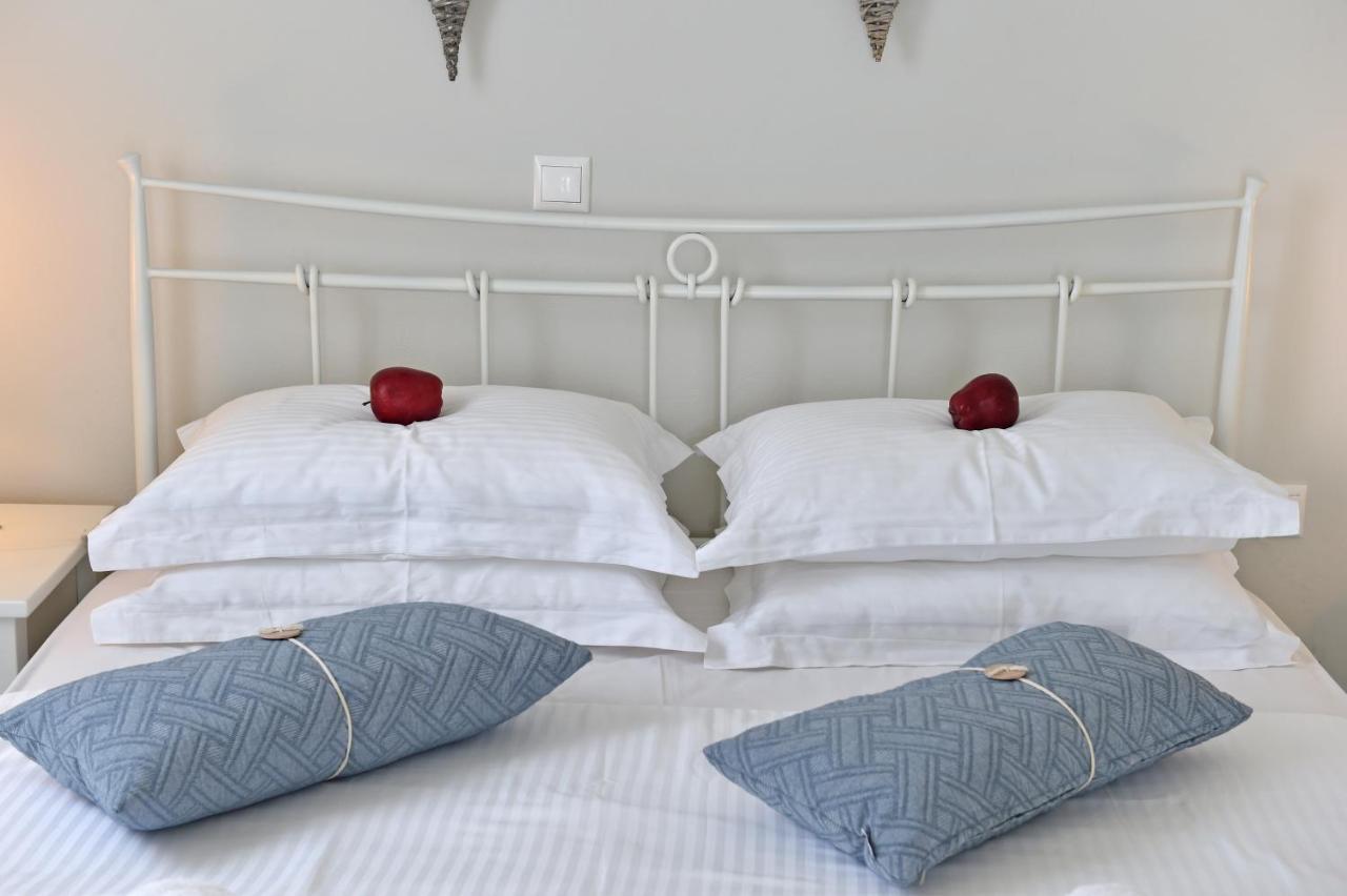Tonia Apartments Paros クリシ・アクティ エクステリア 写真