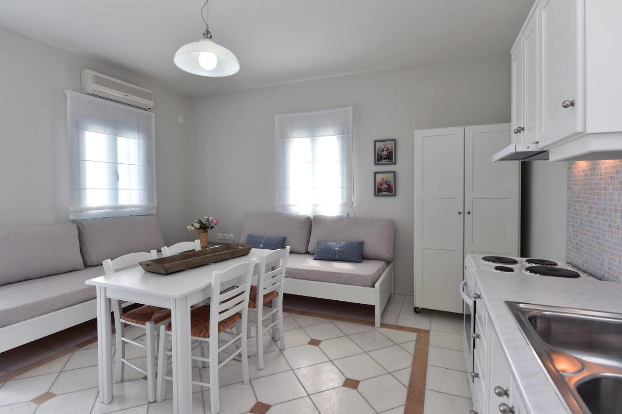 Tonia Apartments Paros クリシ・アクティ エクステリア 写真